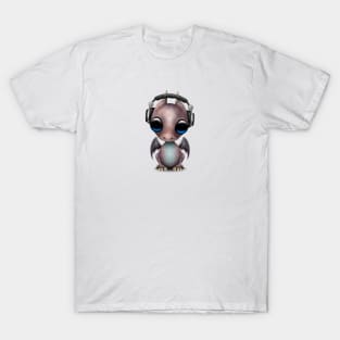 Cute Baby Dragon Deejay Wearing Headphones T-Shirt